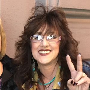 Meet your Posher, Sandra